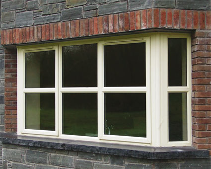 White W32/W2 box window