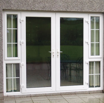 White D7 with Neo Georgian sidelights