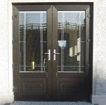 Bog Oak D7 with chrome deco surround