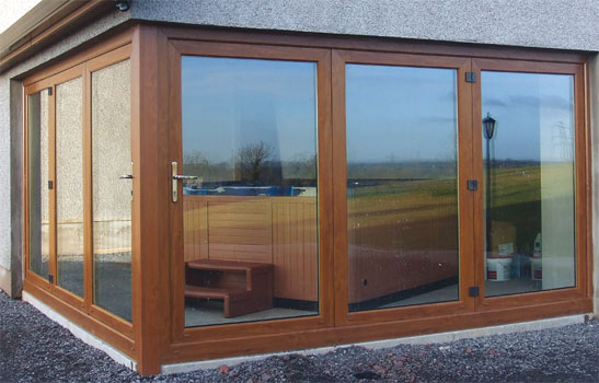 Light Oak D9 Bi-folding door